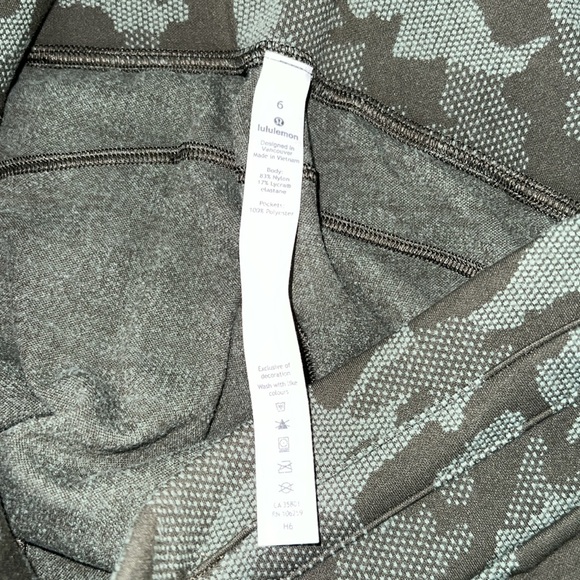 Lululemon Jogger-Authentic-NWOT - Picture 2 of 5